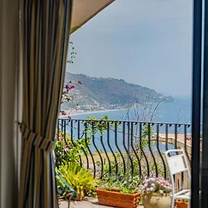 Old Memories House , Taormina Włochy